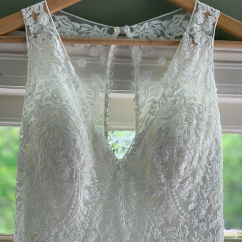 Allure Romance Wedding Dress 2716